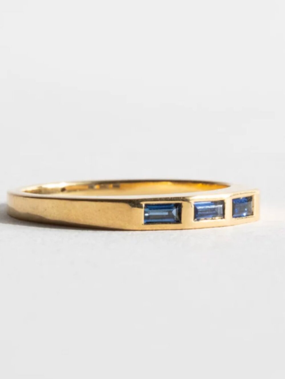 Ursa Major Stella Band 18K Gold Sapphire - Picture 2 of 2